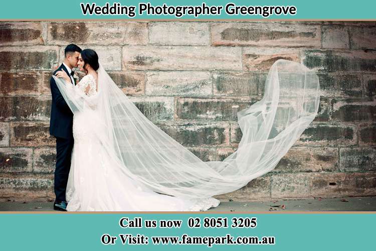 Photo of the Groom and the Bride dancing Greengrove NSW 2250