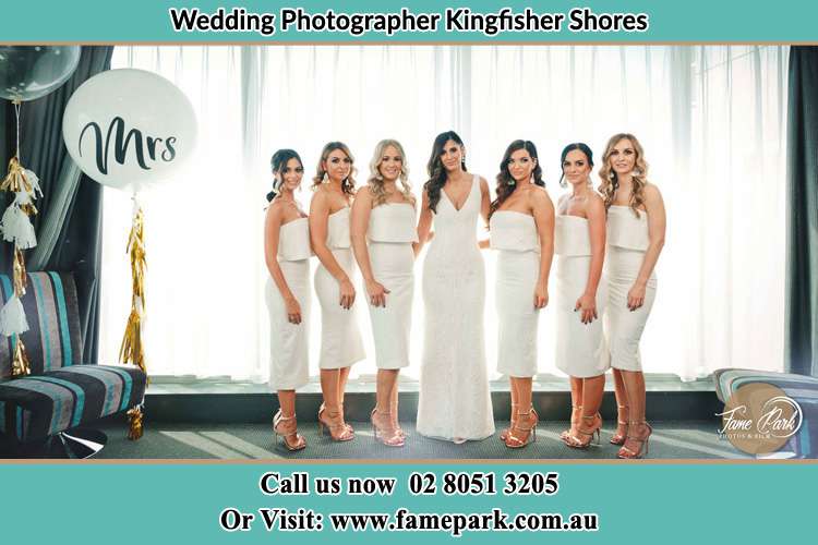 Photo of the Bride and the bridesmaids Kingfisher Shores NSW 2259