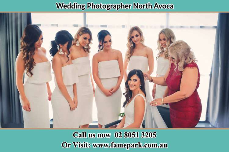 Photo of the Bride and the secondary sponsors preparing North Avoca NSW 2260