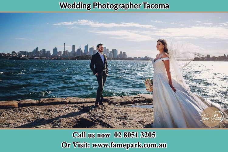 Photo of the Groom and the Bride at the sea front Tacoma NSW 2259